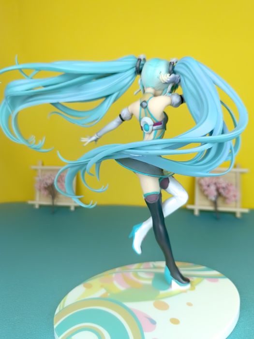 Фігурка Хацуне Міку Racing Miku 2012 ver 19 см