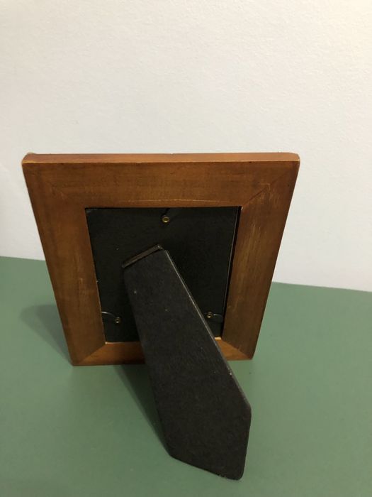 Moldura antiga em madeira