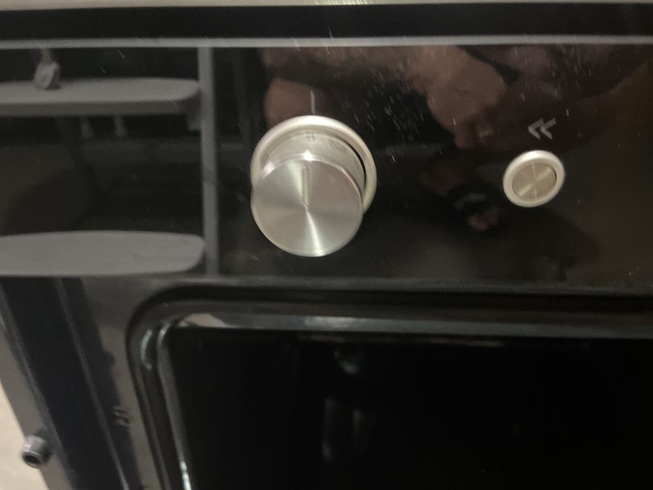 Vendo forno para despachar HOTPOINT