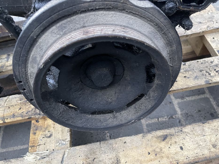 Навісне двигуна ОМ 602 2.9 TDI Mercedes Sprinter 1995-2000