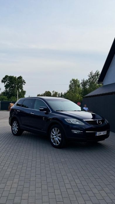 Продам Mazda CX9 з рідним пробігом.