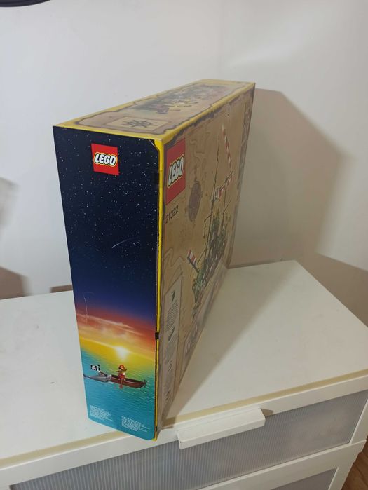 Lego 21322 Piraci z zatoki Barrakud