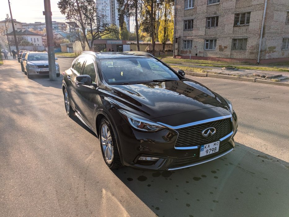 Infiniti QX30 2017