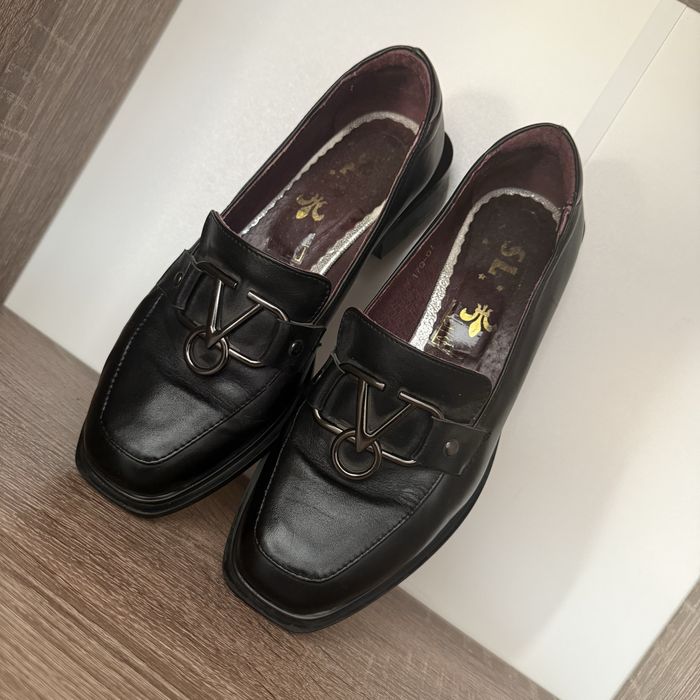 Туфлі 38 розмір натуральна шкіра Лофери чорні Шкіряні туфлі жіночі