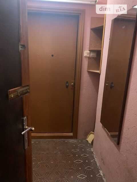 Продаж трьохкімнатної квартири 5/9 пов Розділ. кімнати Сади №14851