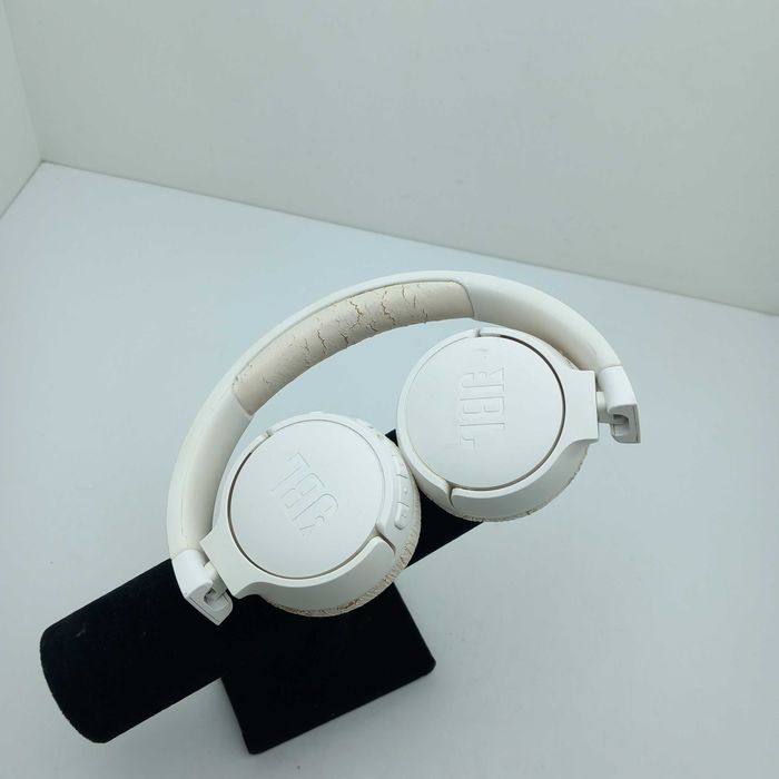 Słuchawki bezprzewodowe nauszne JBL Tune 660NC