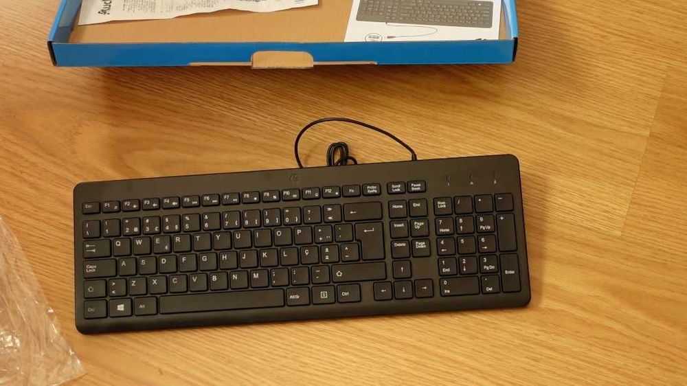 HP Teclado NOVO em caixa com fatura.