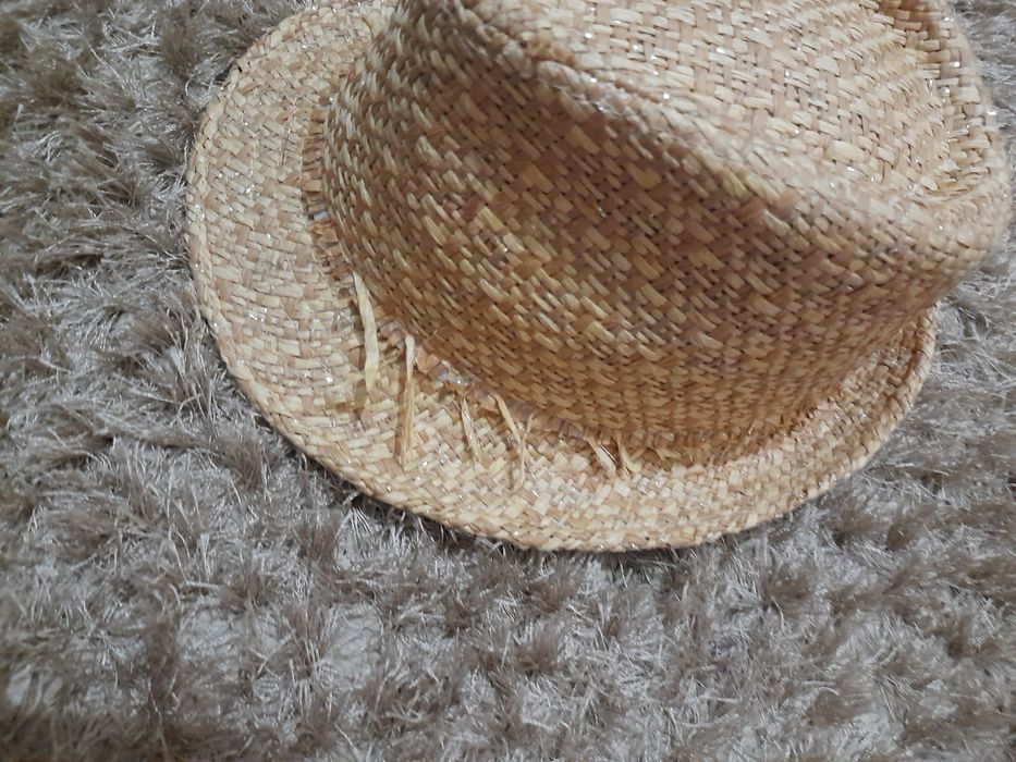 Chapeu bonito de menina