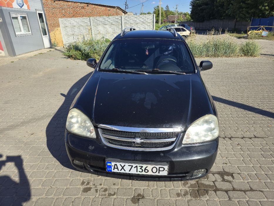 Продам Chevrolet lacetti 1.8.Читайте опис Без торга