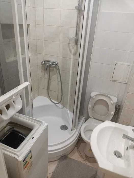 Wynajmę mieszkanie w centrum Warszawy - Widok 2