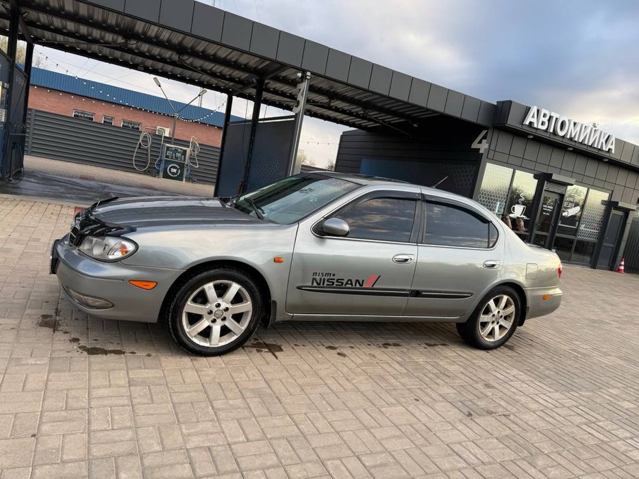 Nissan maxima 2.0