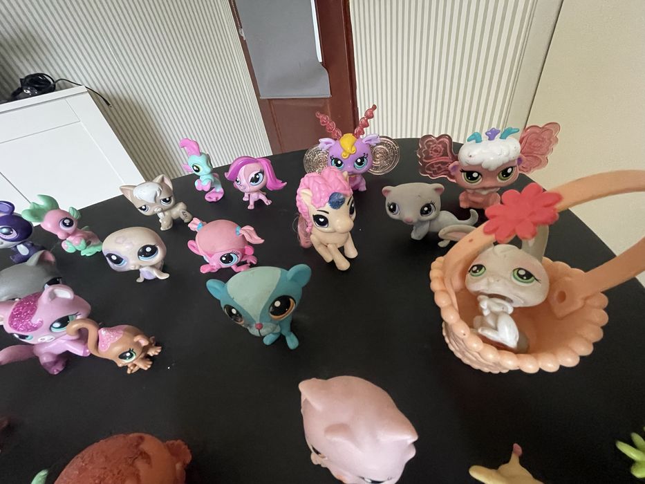 Ogromna kolekcja 48 figurek  The littlest pet shop
