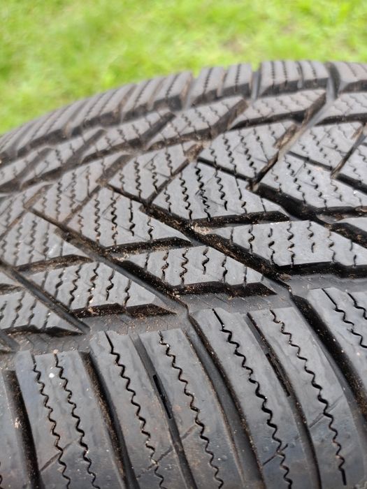 Koła z oponami zimowymi