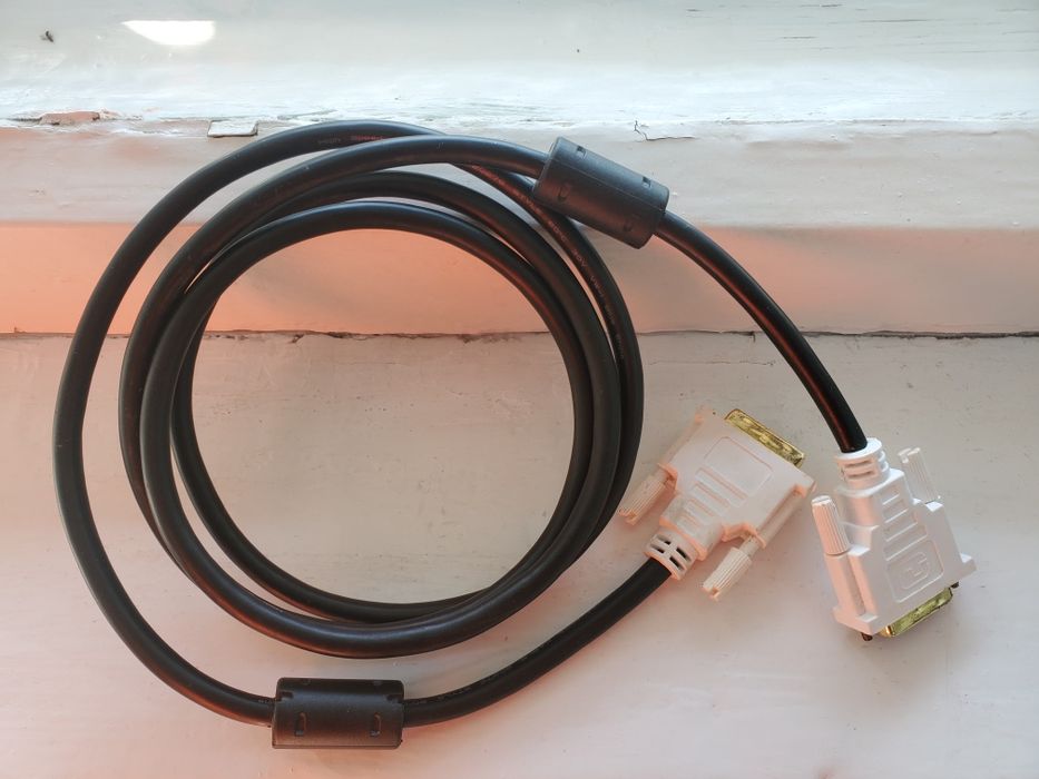 Кабель для ПК DVI/HDMI.Б/У.