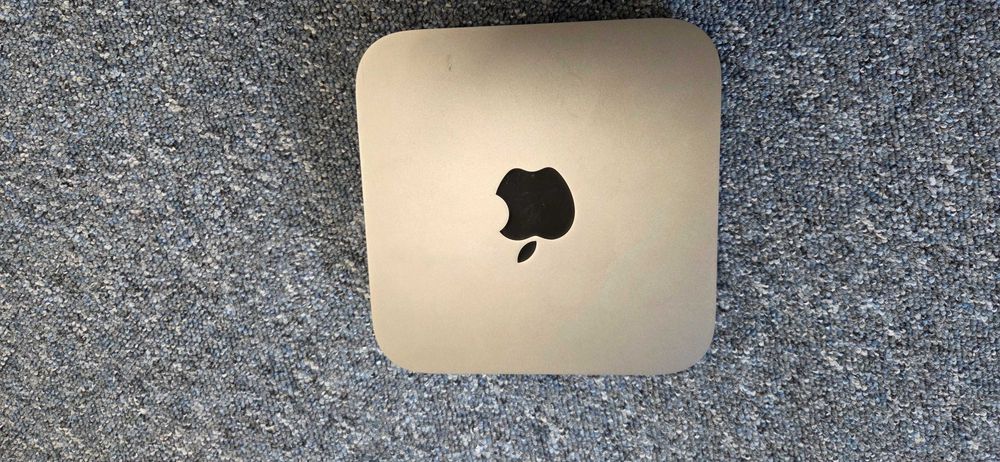 最新OS mac mimi 2018 i3 SSD256GB RAM8GB Komputer APPLE Mac Mini Intel Core i3 3.6GHz 8GB/256GB 2018