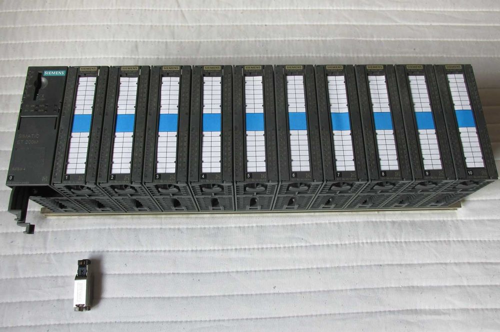 SIEMENS S7 system PLC (cyfrowa) - kompletna szyna 11 modułów