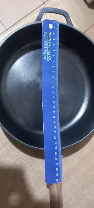 Чавунна сковорода Біол, зйомна ручка, діаметр 24см/висота 5см/вага 2кг