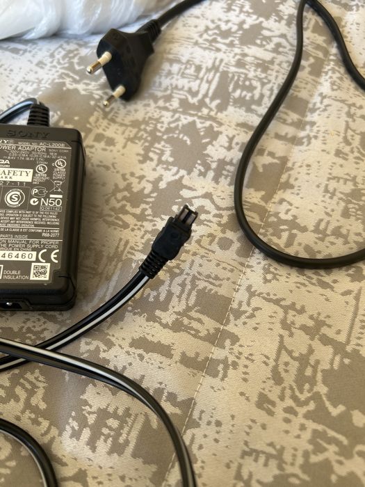 Carregadores para Sony e Portátil - Laptop