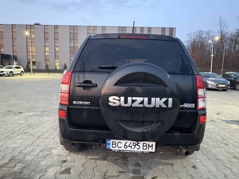 Suzuli Grand Vitara