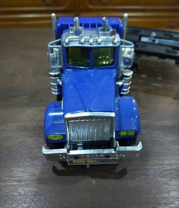 Camião miniatura