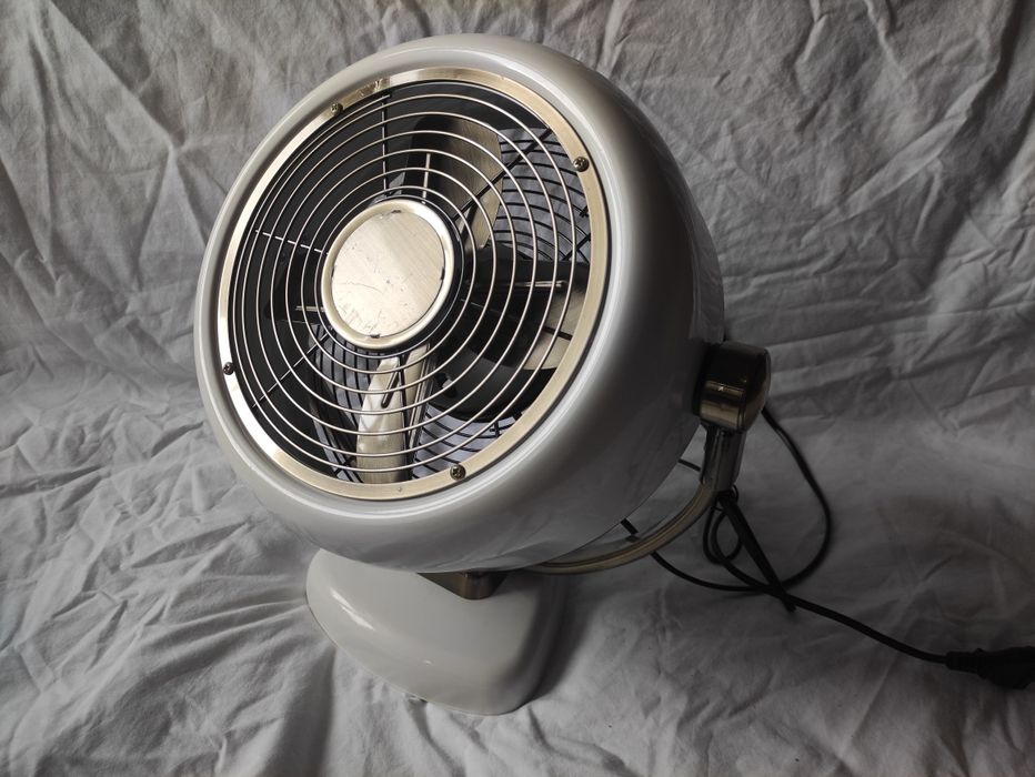 Wiatrak wentylator biały/kremowy retro
