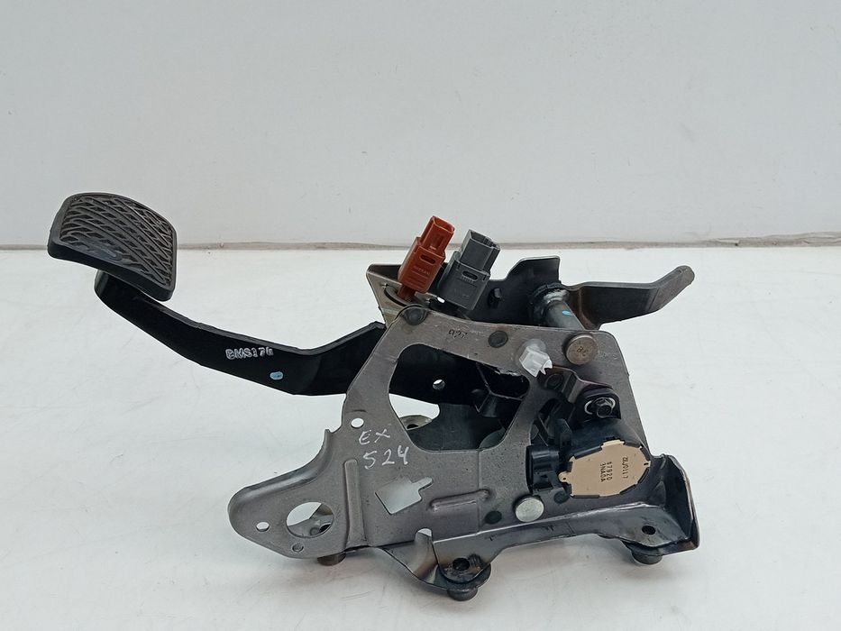 Pedal do travão NISSAN Leaf EV (ZE1)