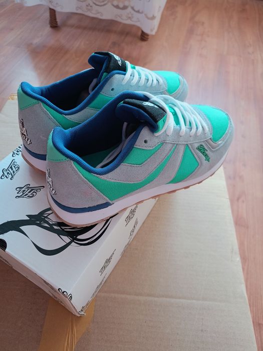 Adidasy młodzieżowe