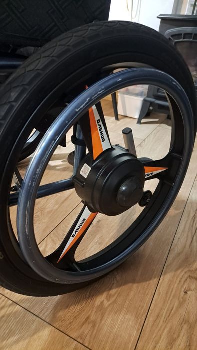 Wózek inwalidzki elektryczny