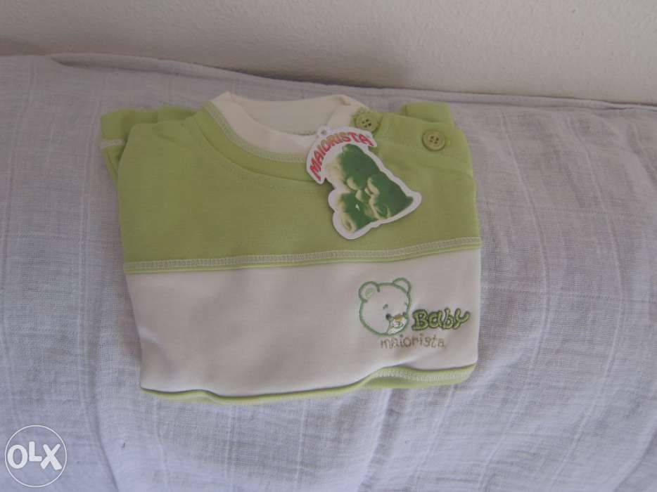 Camisola de bebe Maiorista Baby 12 meses e 3 meses verde