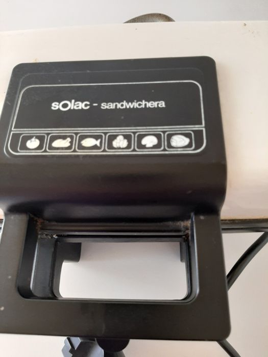 Sanduichera electrónica  SOLAC