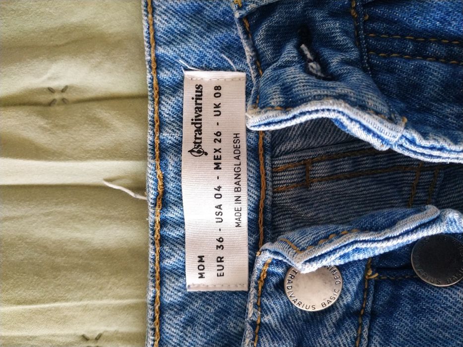 Dżinsy firmy Stradivarius rozmiar 36
