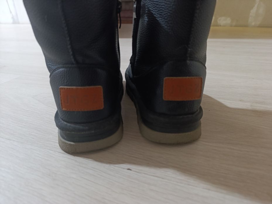 Угги зимові для дівчинки