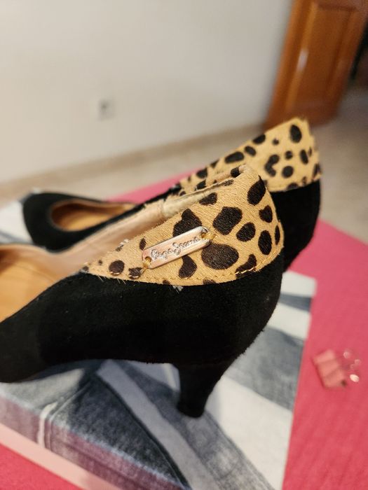 Sapatos em bom estado