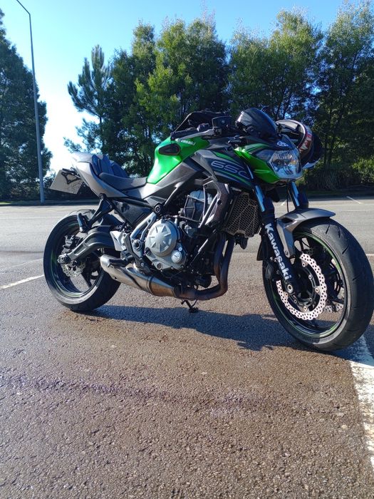 Kawasaki z650 35kw com muitos extras