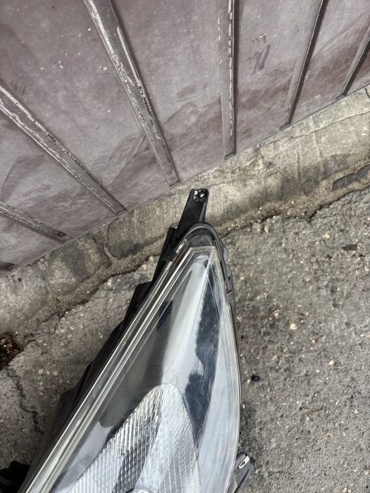 Zafira C lampa lampy reflektory Xenon Xenony Bixenon  lewa prawa kompl