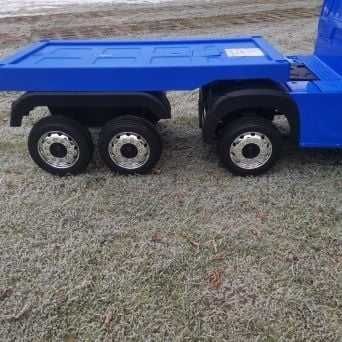 Tir na Akumulator Mercedes lakier Actros 4x4 Przyczepa