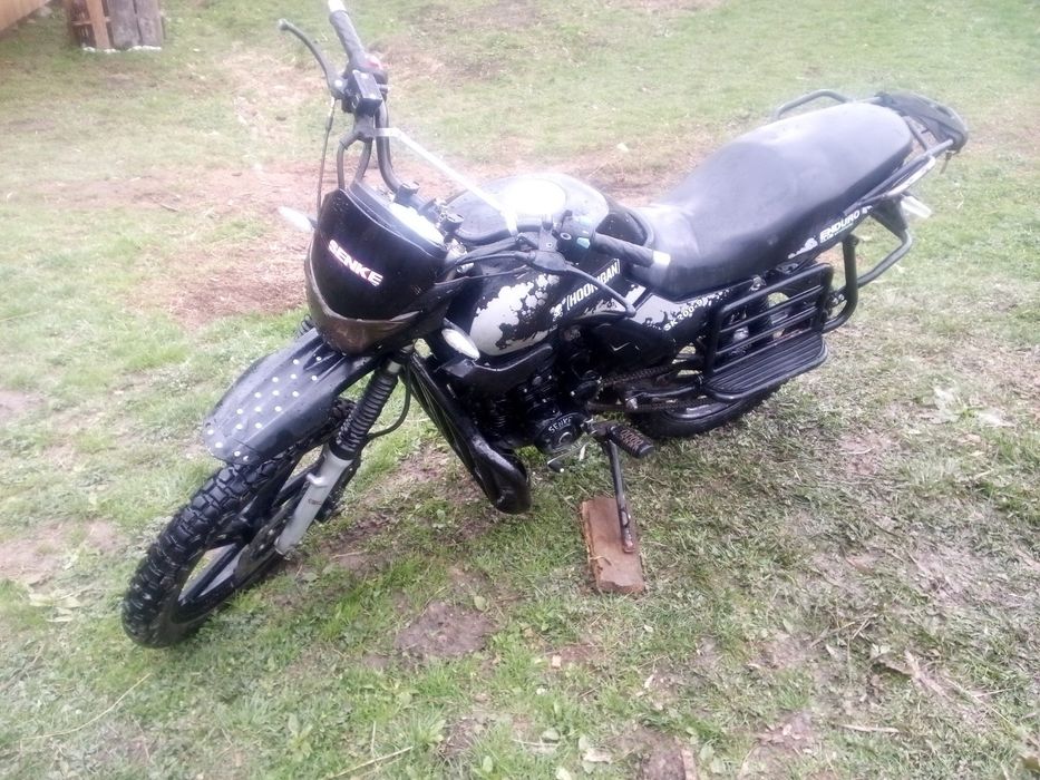 Продам мотоцикл 200 кубовий