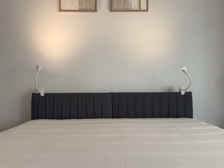 Cama de casal tamanho Queen Size.