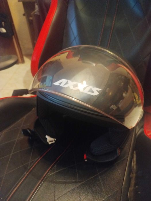 Capacete axxis nunca usado