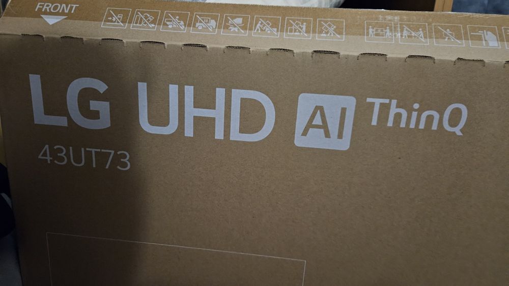 Televisão 43' LG UHD AI THINQ 43UT73