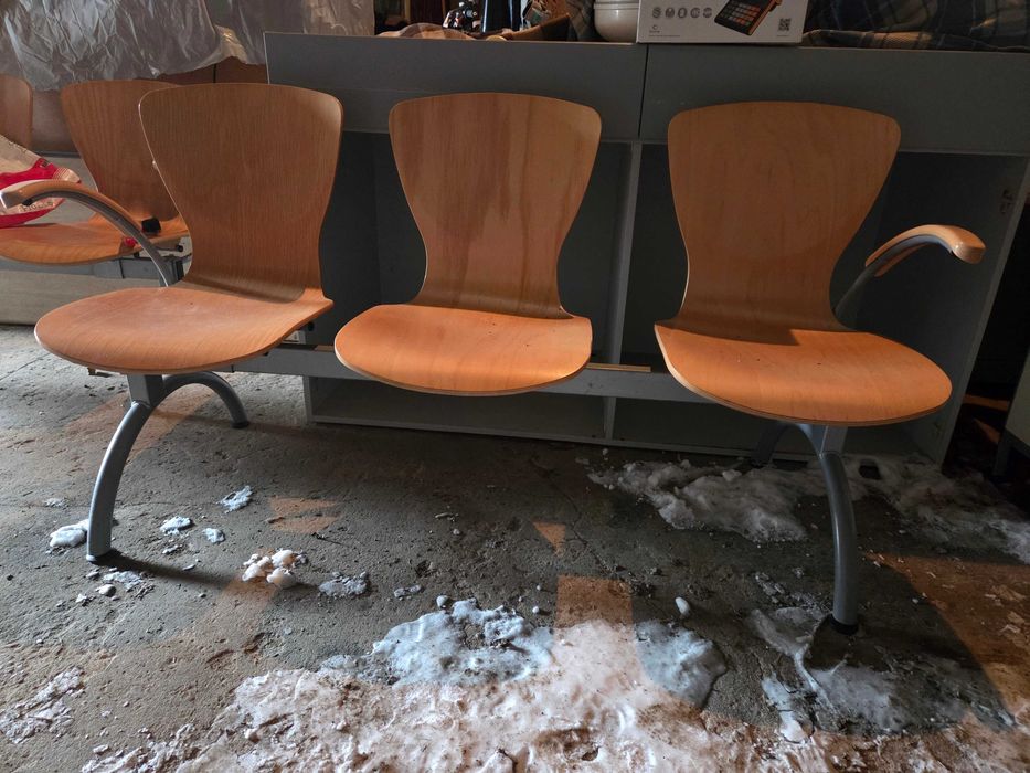 ławka/siedzisko do poczekalni