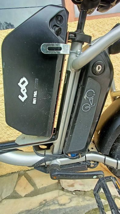 52v E-Bike battery + 48v E-Bike battery