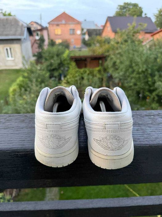 Кросівки Nike Air Jordan 1 Low (44.5)