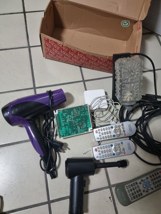 Sucata corta relva,secador, candeeiro, soprador