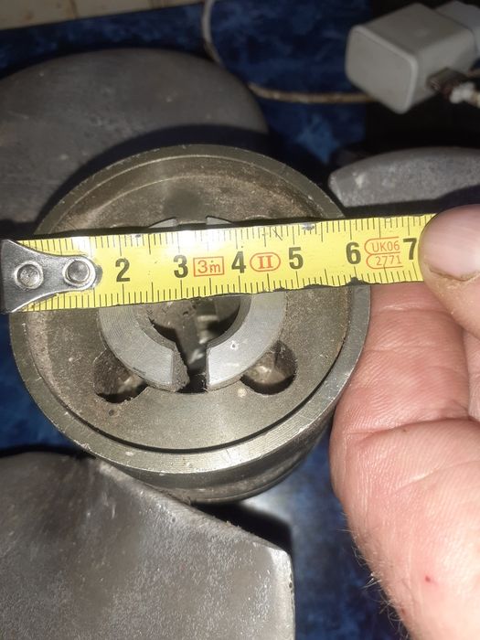 Продам  гвинт на лодку.