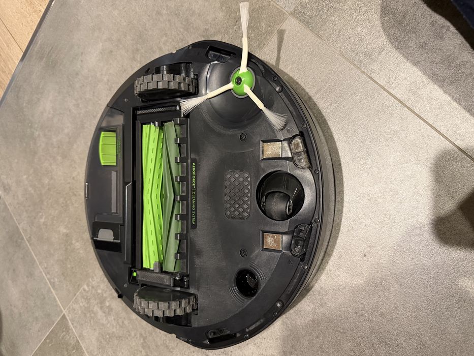 Sprzedam irobot roomba i5+