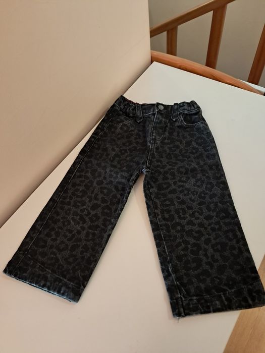 Roupa Zara + Oferta Sandálias Conguitos