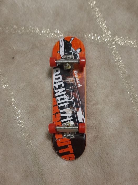 Продам Фингерборд