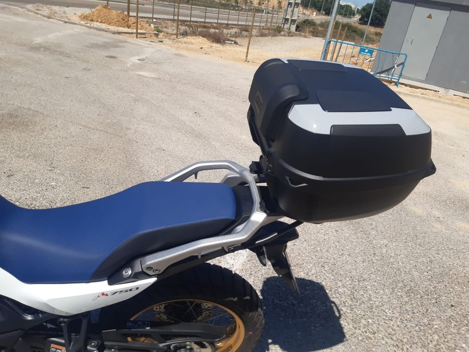 Honda Transalp 750