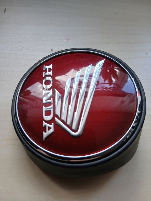 Emblemat honda cb1000r